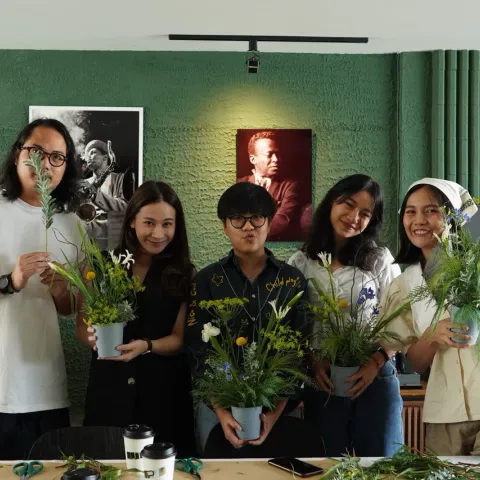 Flower & Sound by Furawa Desu フラワーデス : การจัดดอกไม้ — photo 8